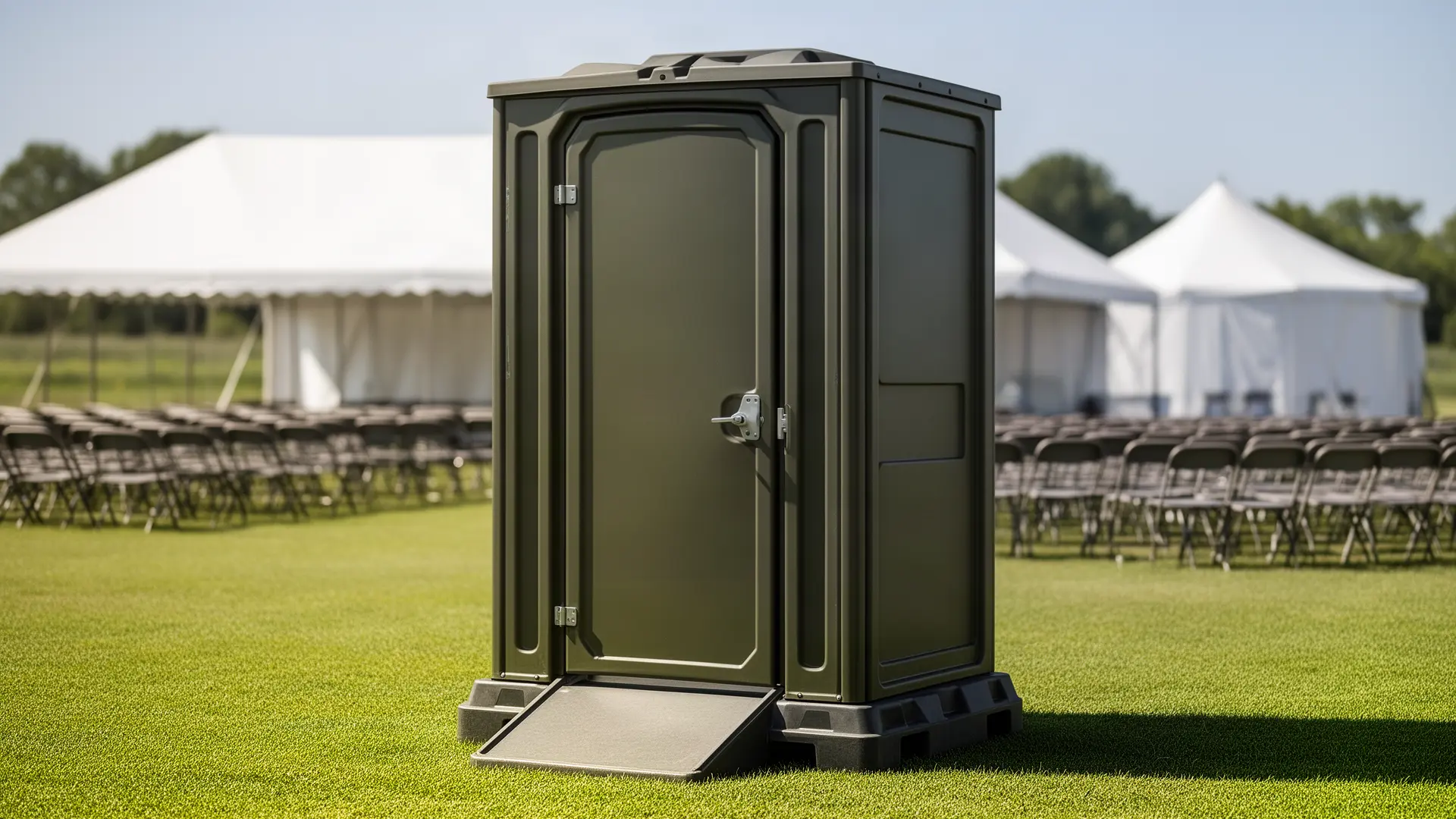 Clean porta potty unit from Old Ranch Portable Toilet Rental in Dallas, TX